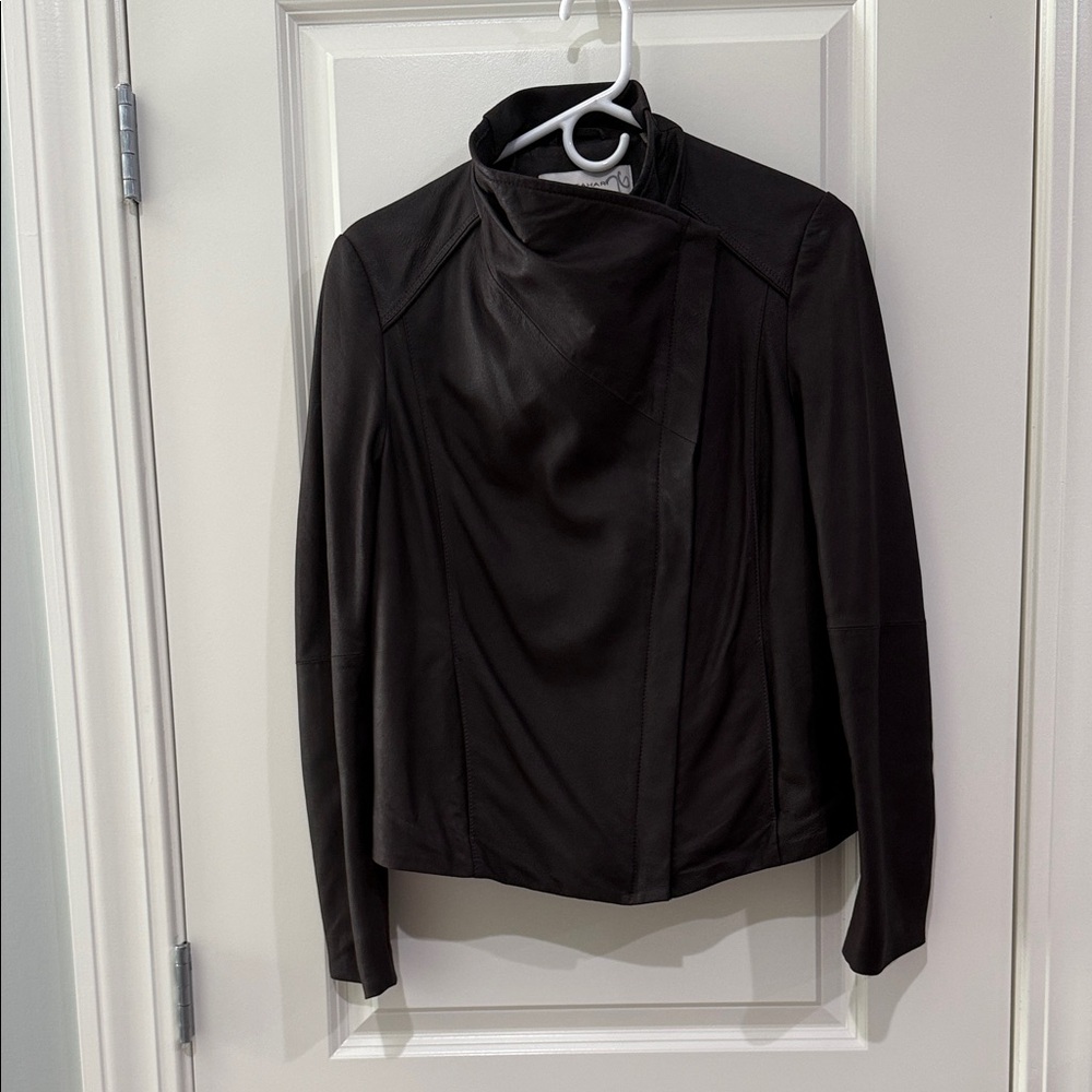 T Tahari Women's Burgundy Leather Jacket - Picture 5 of 7